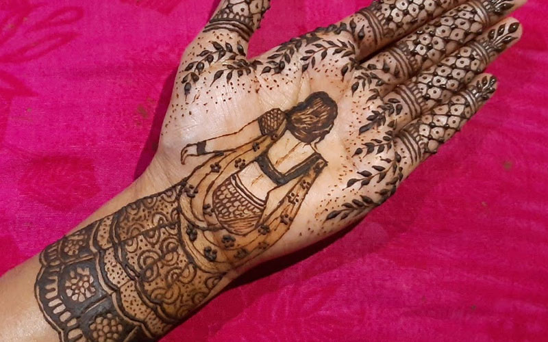 Portrait Mehndi Designing Services In Lucknow
